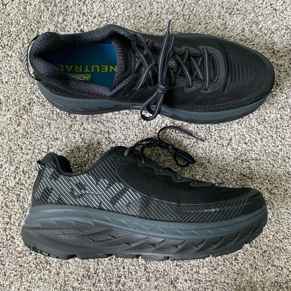 hoka bondi 5 black